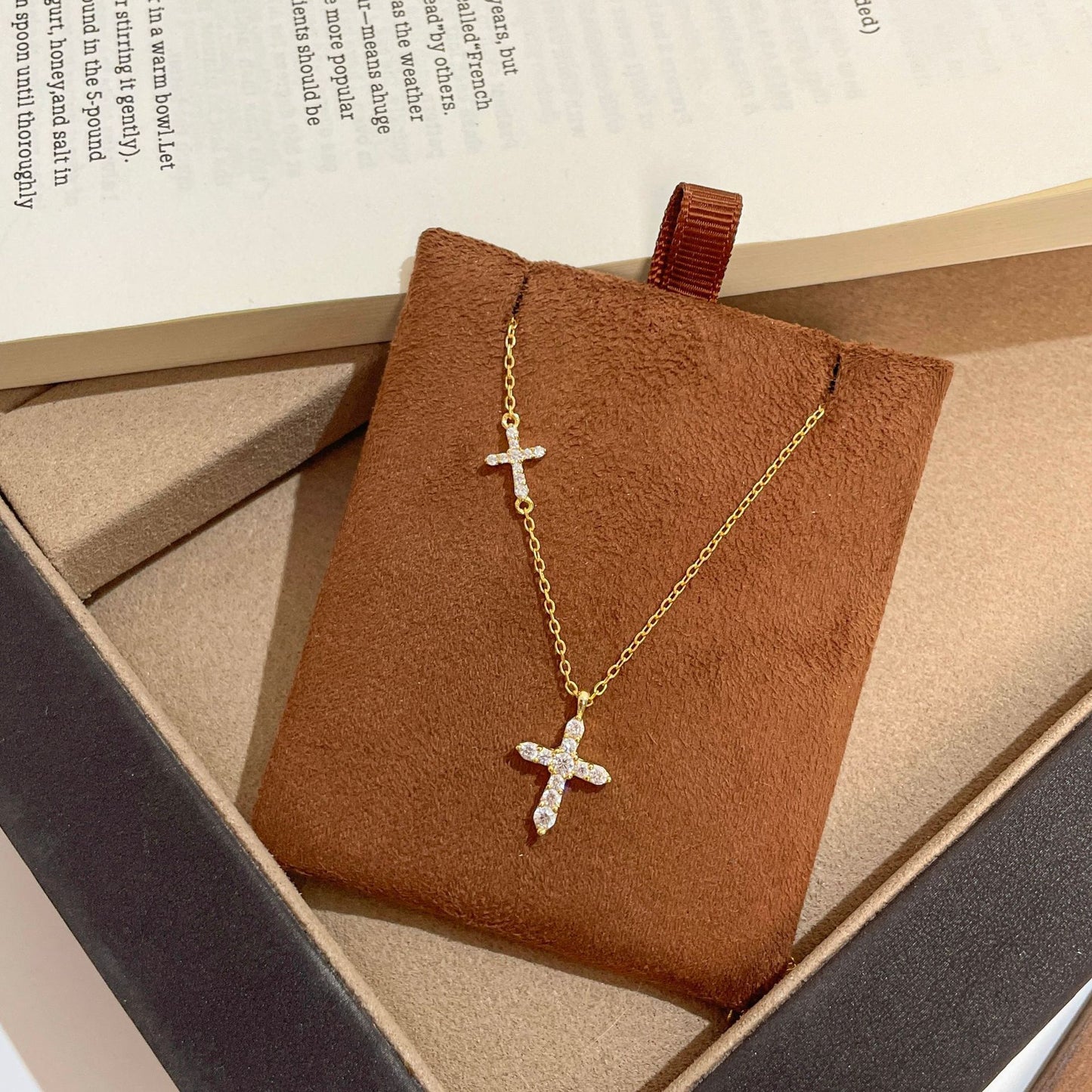 E廠【DQ0132N】S925純銀滿鑽雙十字架項鍊女精緻簡約鑲鋯石高級感鎖骨鏈
 25.10-3