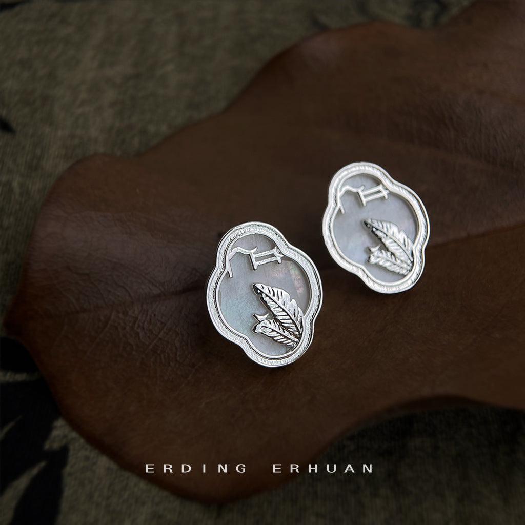 C廠【6339】新中式國潮原創設計個性幾何窗花文創S925銀針耳飾新款耳環女
 25.10-3