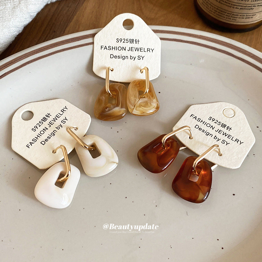 A廠【HE29278】壓克力方形吊墜耳環復古休閒時尚日常通勤耳環輕奢高級感小眾耳飾
 25.11-2