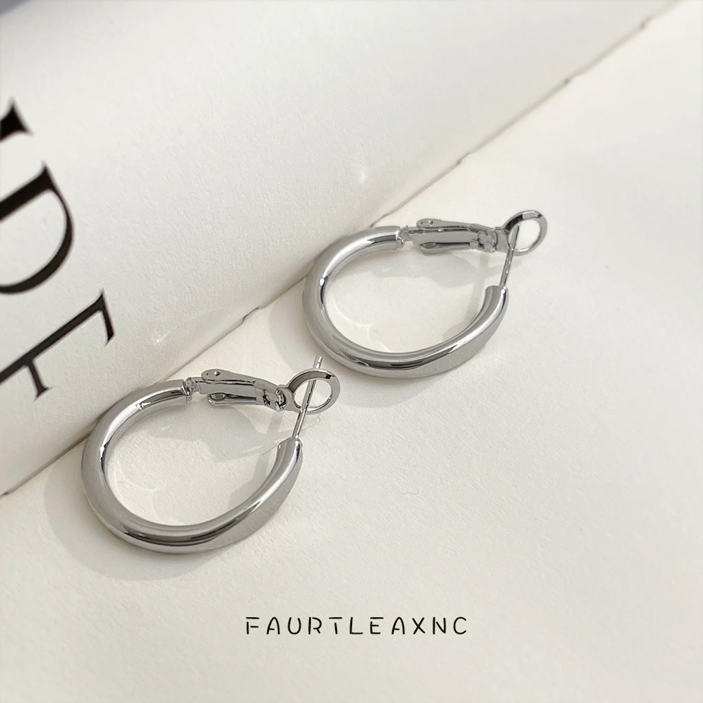C廠【7017】個性甜酷風時尚通勤百搭ins圓形幾何圓耳環925銀針耳圈耳飾
 25.11-1