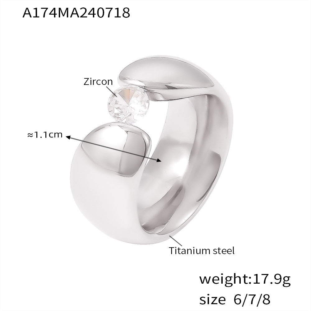 B廠【A174】跨境歐美風新款寬邊夾鋯石光面戒指復古小眾設計鈦鋼鍍18k金飾品 24.07-4