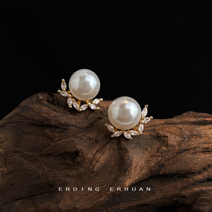 A廠【5688】鑲鋯石玻璃施家珍珠925銀針鍍14K時尚通勤高級感氣質耳環耳環 25.03-2