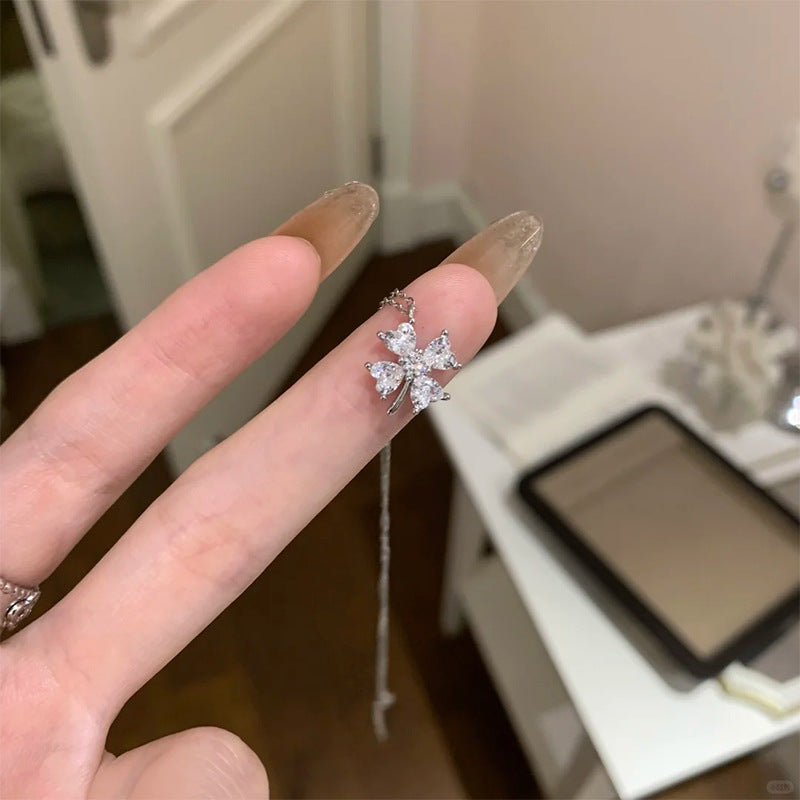 F廠【DQ0034N】S999純銀輕奢小眾幸運四葉草項鍊女精緻高級感閃鑽百搭鎖骨鏈
 25.09-1