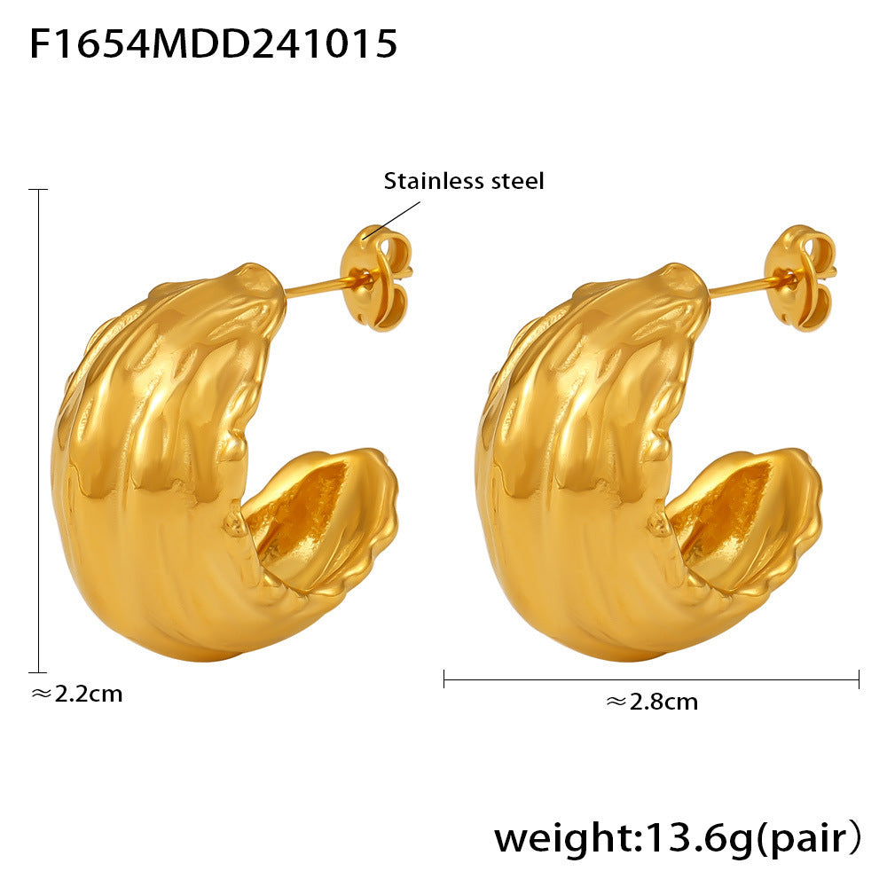 B廠【F1654】飾品ins小眾褶皺紋理C型耳環熔岩不鏽鋼鑄造PVD電鍍耳飾女 24.10-4