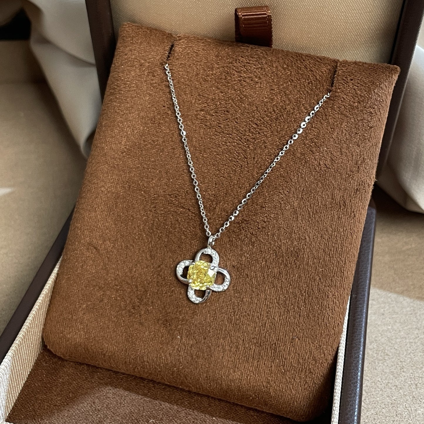 F廠【DQ2347N】S925純銀幸運四葉草項鍊女精緻高級感爆閃玫瑰切鎖骨鏈潮
 25.11-1