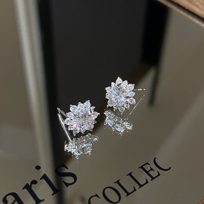 F廠【XDQ10410E】小眾設計S925純銀超閃雪花耳環女ins風太陽花秋冬高級感耳飾
 25.11-1