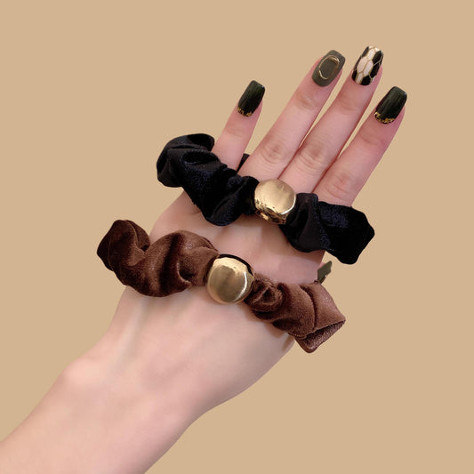 C廠【Y989】復古高級感絲絨小腸髮圈女2025新款秋冬紮頭髮繩氣質百搭馬尾頭繩
 25.12-4「C廠-單筆結帳需滿，NT$500出貨(不含運費)」