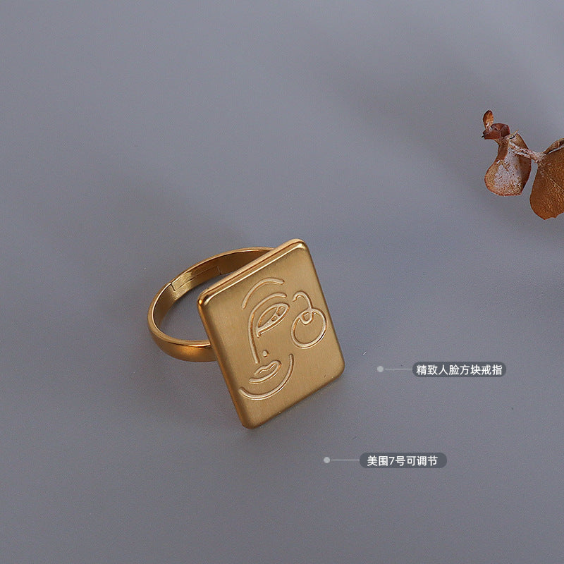 B廠【A102】Marka歐美復古ins風人臉幾何方塊戒指女不掉色鈦鋼18k金指環 24.05-3