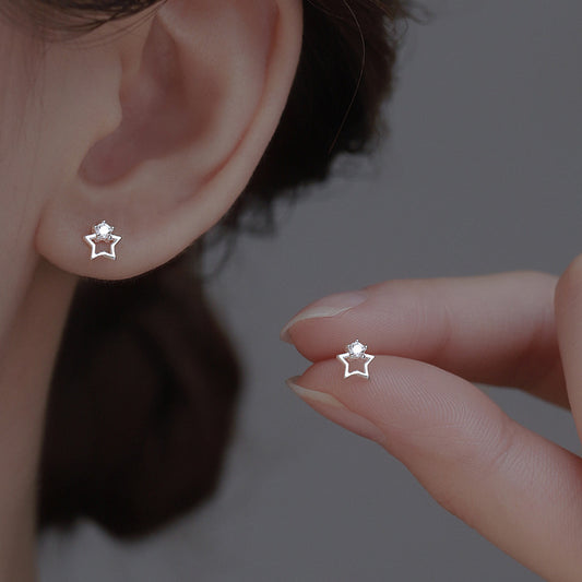 E廠【XDQ11362E】小眾設計感S999純銀星星閃鑽耳環女簡約鏤空五角星百搭耳飾品
 25.12-1