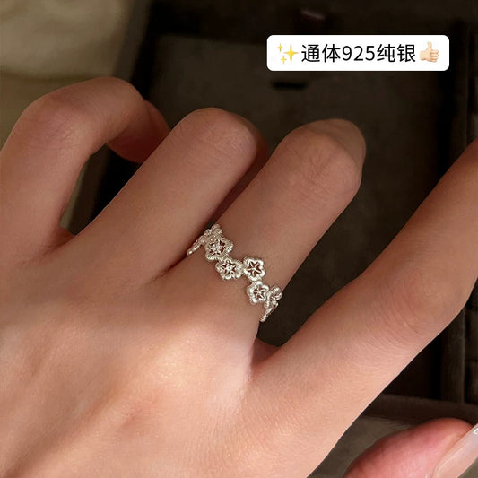 E廠【XDQ8418R】S925純銀森鏤空花朵戒指女高級感輕奢時尚蕾絲通勤開口指環
 26.09-2