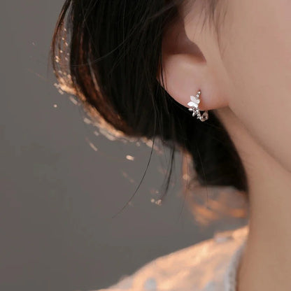 E廠【XDQ11406E】S925純銀時尚ins蝴蝶貝殼耳扣女小眾高級感氣質百搭耳環耳環
 25.12-2