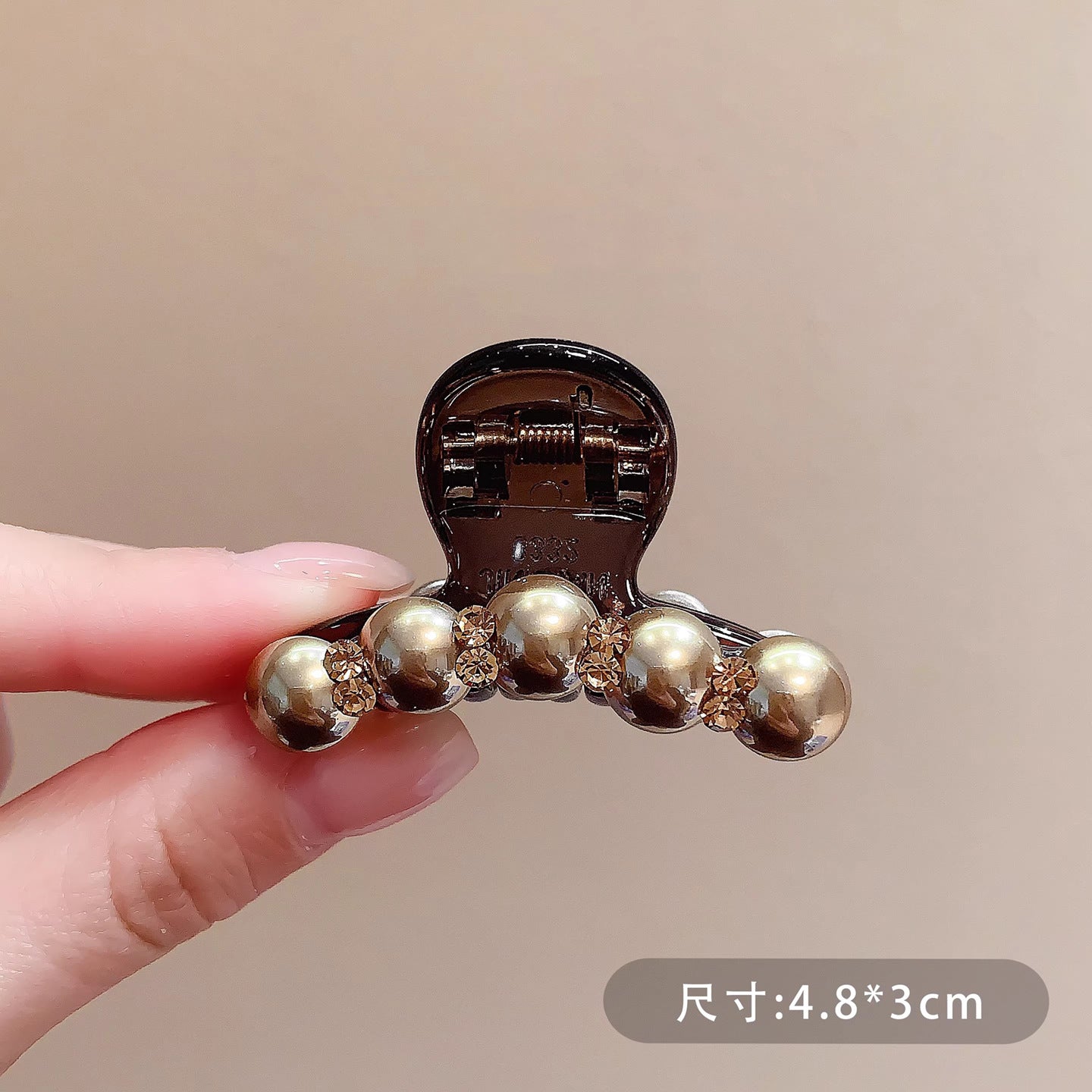 C廠【X70】2026新款精緻珍珠小抓夾後腦勺半抓髮夾高級瀏海夾側邊夾公主頭飾
 26.04-1「C廠-單筆結帳需滿，NT$500出貨(不含運費)」