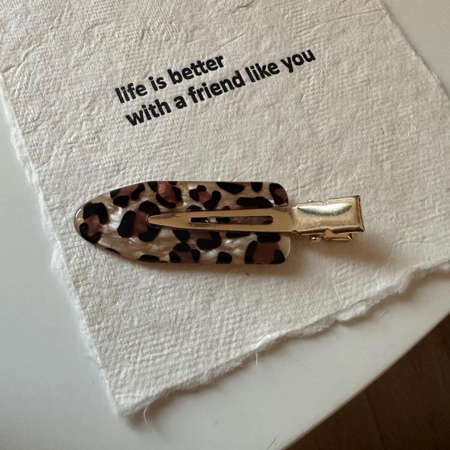 C廠【X136】韓國版新款咖色豹紋醋酸髮夾瀏海夾碎髮邊夾氣質百搭側邊夾髮卡髮飾
 26.04-3