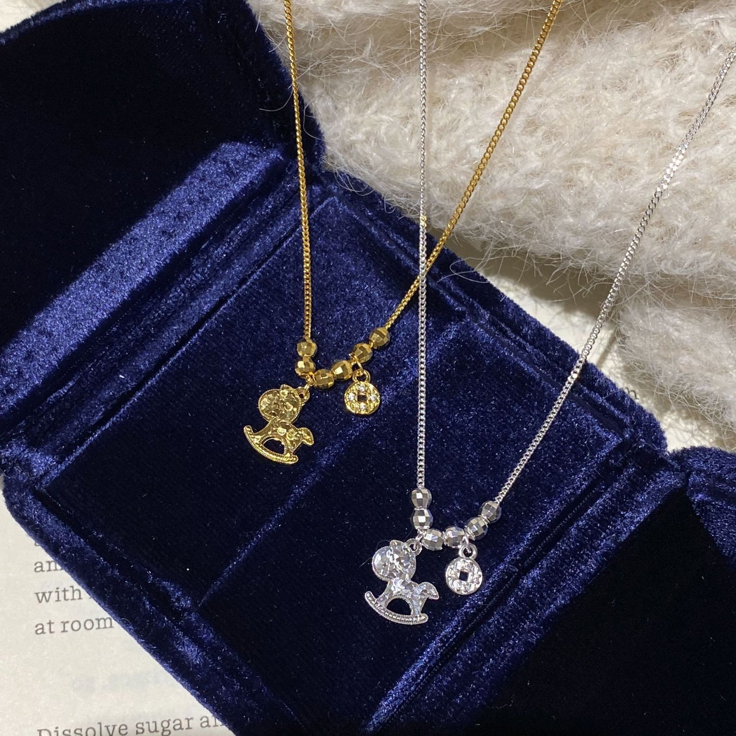 F廠【DQ2243N】S925純銀碎冰冰木馬項鍊女時尚輕奢高級感馬上有錢鎖骨鏈
 25.11-2