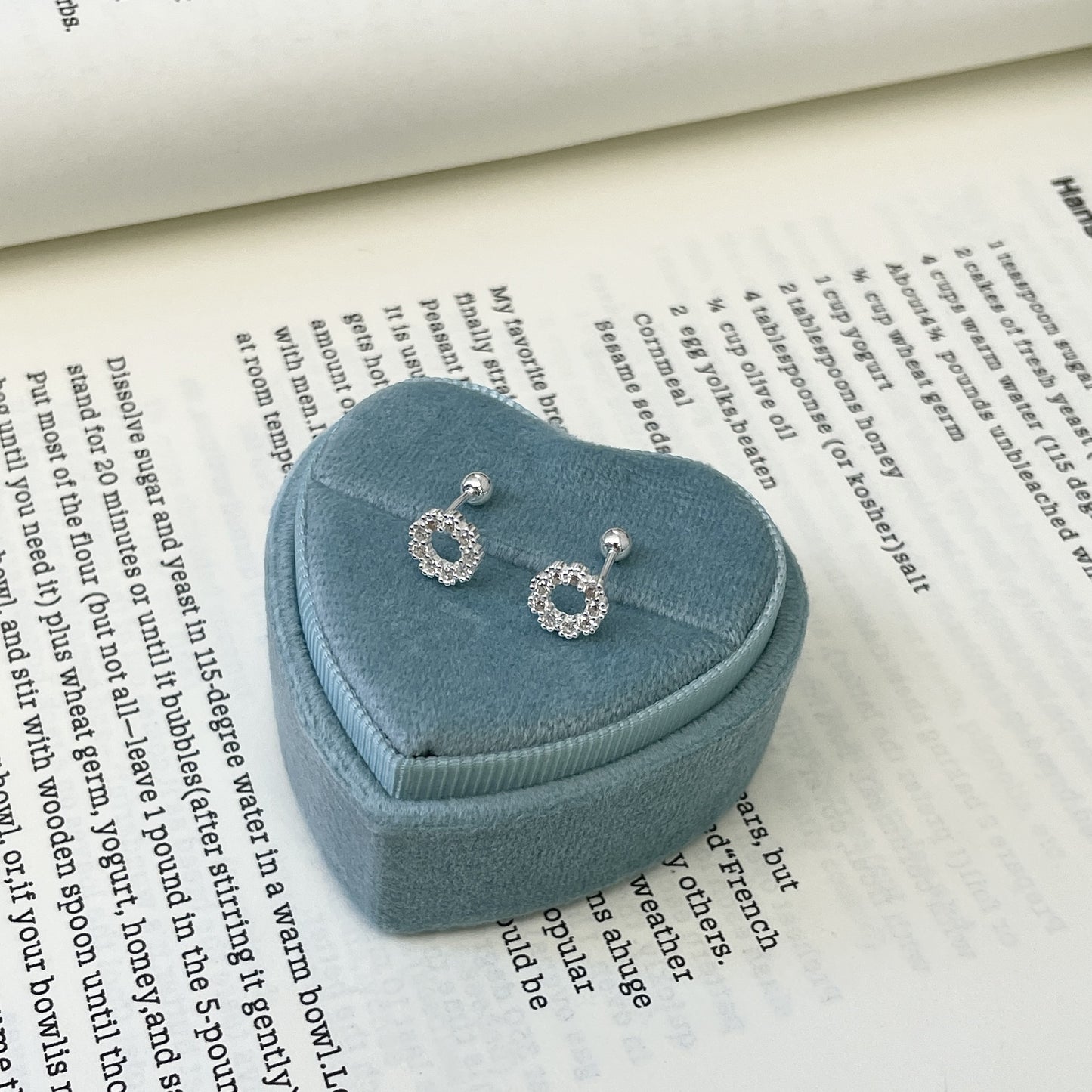 F廠【XDQ11045E】S999純銀韓版簡約圓環鑲鑽耳環女高級感精緻幾何螺絲轉扣耳飾
 25.11-2