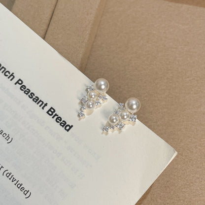 E廠【DQ11167E】法式高級感葡萄串仿珍珠耳環女S925純銀溫柔時尚鋯石顯白耳飾
 25.10-3