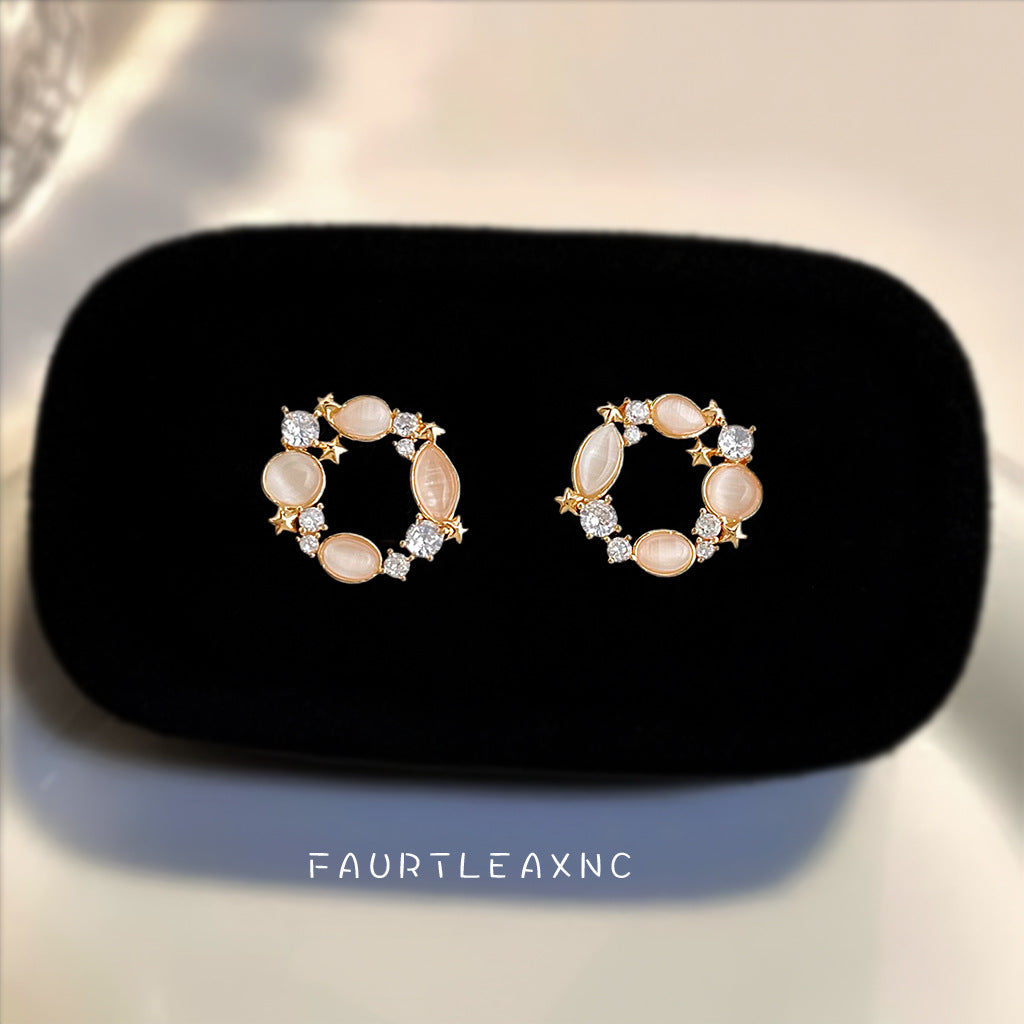 C廠【6958】原創設計玻璃貓眼石微鑲鋯石925銀針鍍14K通勤高級感圓耳環耳飾
 25.10-4