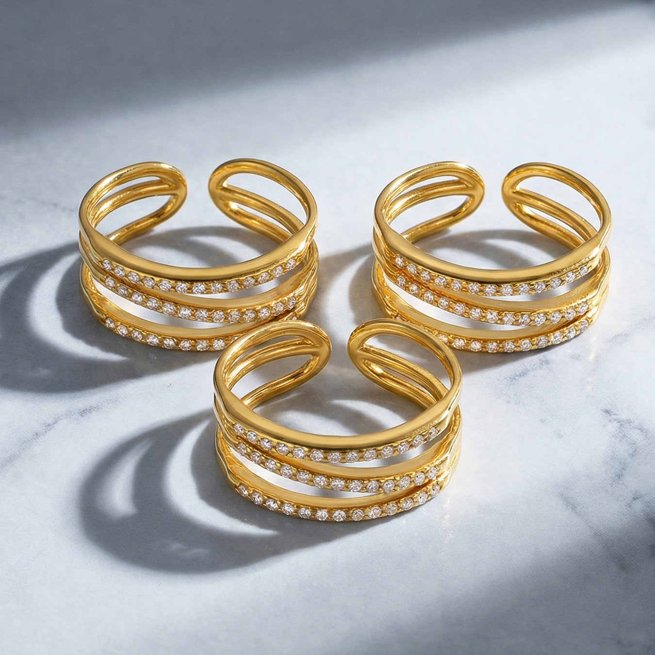 B廠【A043】跨國簡約設計微鑲鋯石三層開口指環輕奢風時尚百搭戒指不鏽鋼鍍金
 26.02-1