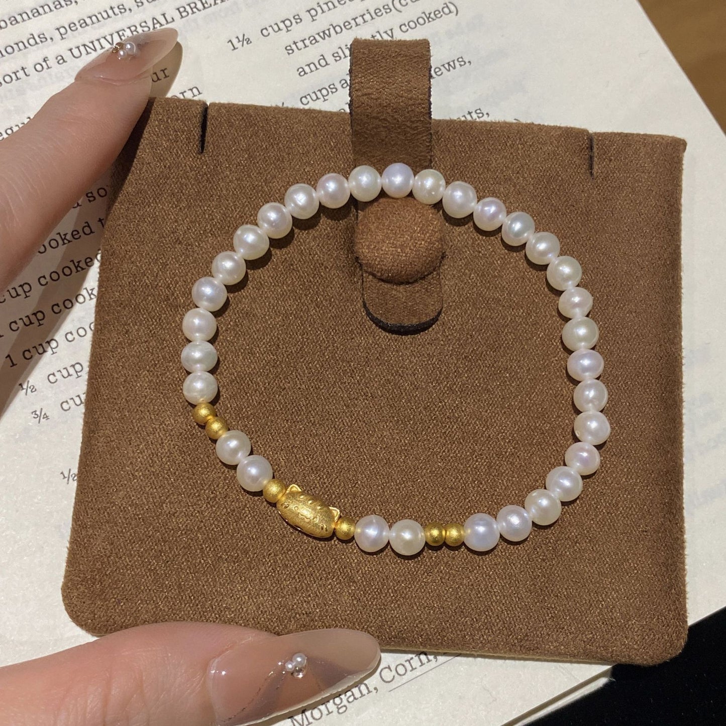 F廠【DQ0089S】萌寵法棍貓淡水珍珠手串女S925純銀精緻時尚可愛貓咪手飾
 25.10-4