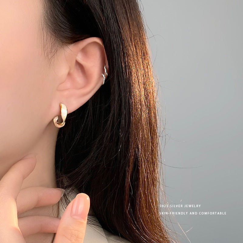 E廠【YC9920E】S925純銀小眾滴膠莫比烏斯耳環女設計感高級感耳環 24.02-3