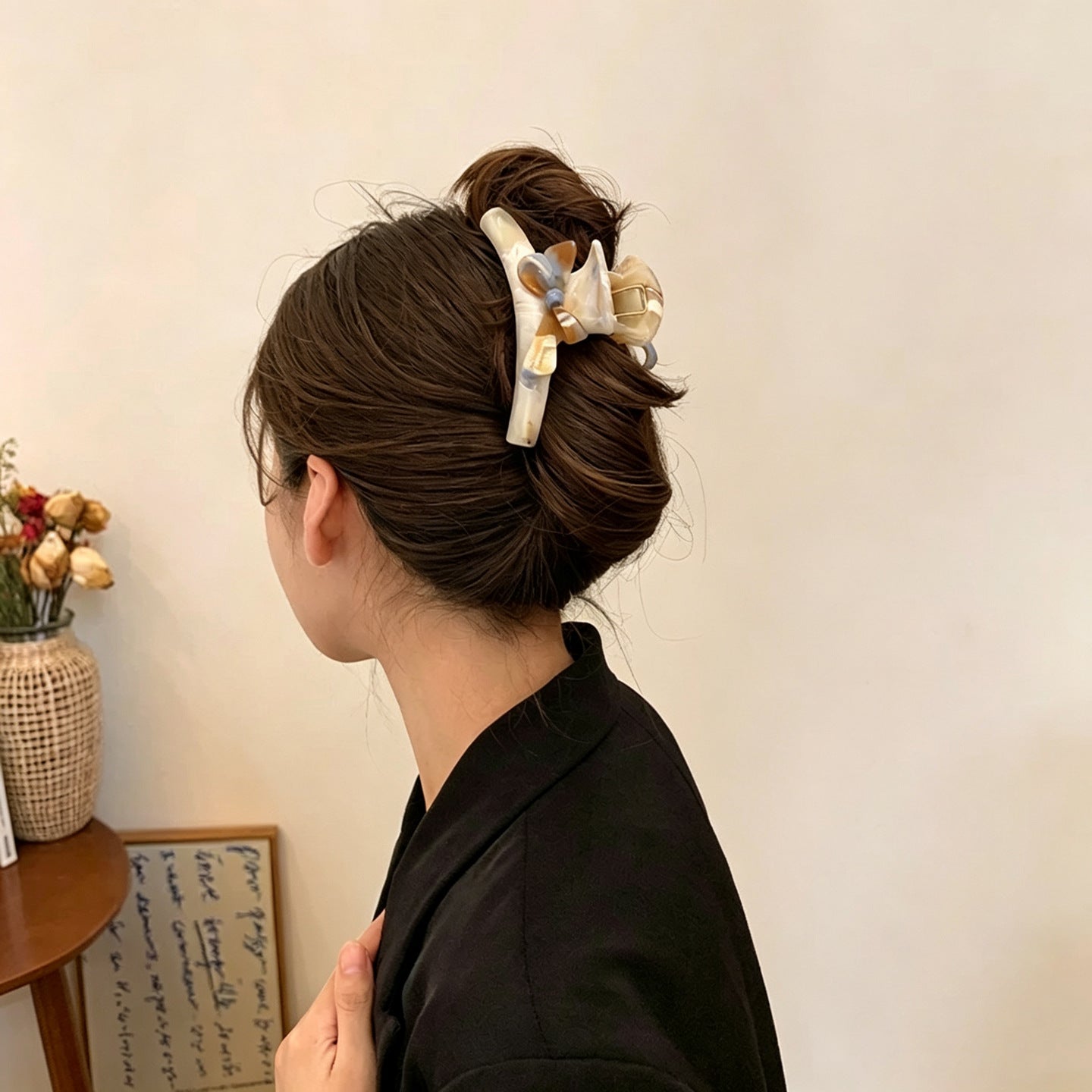 C廠【X191】法式溫柔醋酸蝴蝶抓夾2026新款高級質感盤髮鯊魚夾後腦勺髮夾髮飾
 26.04-5「C廠-單筆結帳需滿，NT$500出貨(不含運費)」