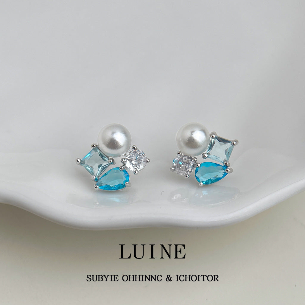 A廠【6430】原創清新甜美設計師立體幾何高級感簡約時尚百搭通勤鋯石耳環耳飾
 25.12-1