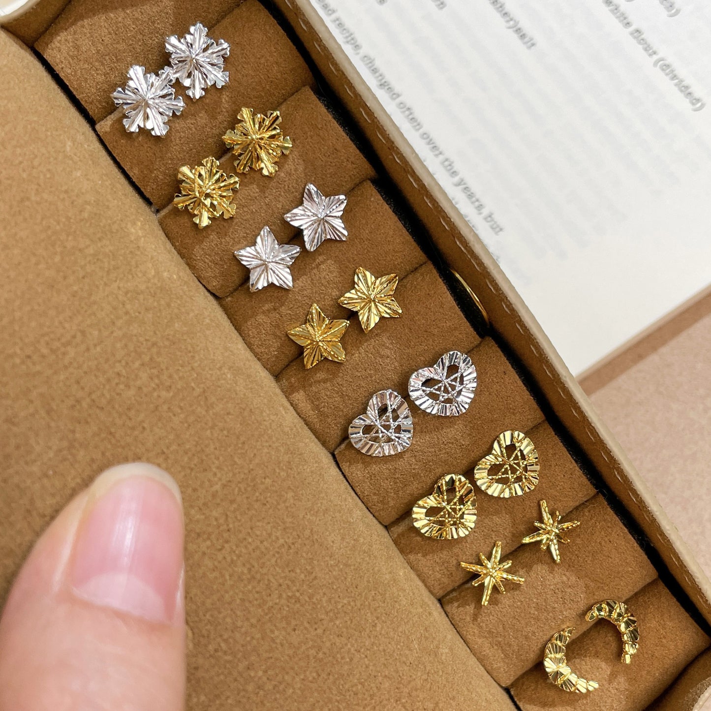 E廠【XDQ10023E】S999純銀繞線愛心耳環女時尚精緻鏤空雪花百搭星芒月亮耳飾潮
 26.01-2