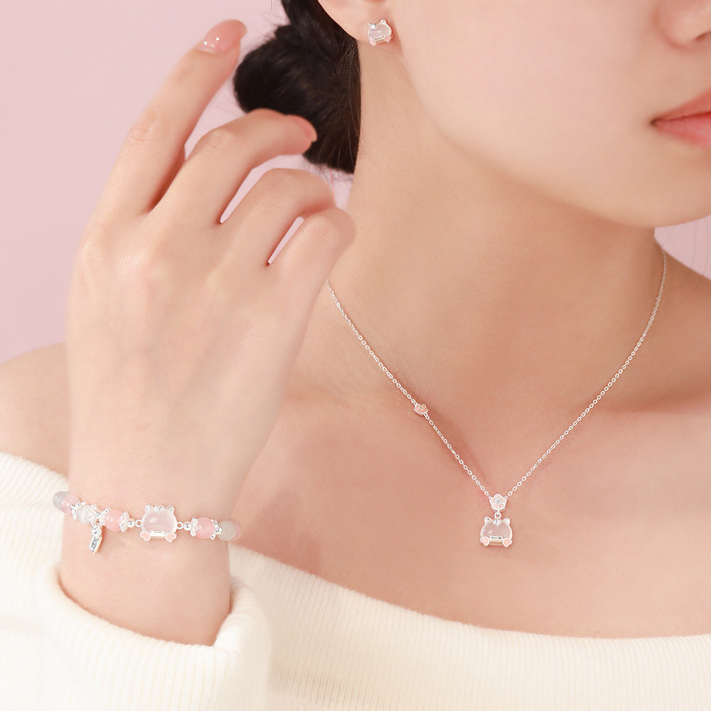 D廠【YC3405N】原創足銀S999馬上招桃項鍊氣質耳環清新手鍊百搭小眾精緻首飾
 26.01-1