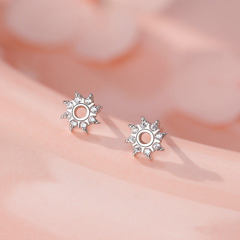 E廠【YC4939E】足銀S999輕奢太陽耳環女簡約小清新韓風可愛文藝甜美森系耳飾
 25.11-2