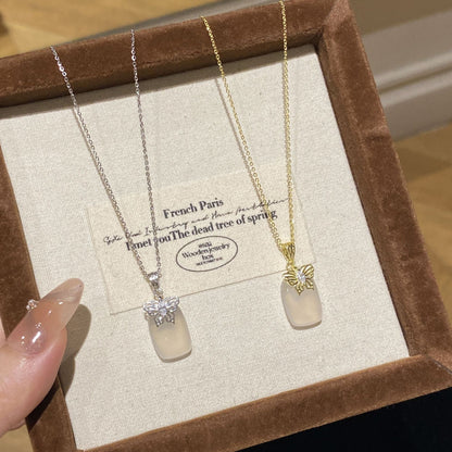 E廠【XDQ0051N】S925純銀新中式蝴蝶玉髓項鍊女天然石無事牌高級感鎖骨鏈
 25.11-1