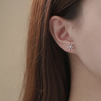 D廠【YC2197E】S925純銀秋冬新款雪花耳環女可愛甜美溫柔冬季ins風耳飾 25.01-4