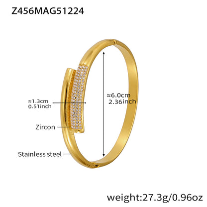 B廠【Z086】不鏽鋼5A鋯石幾何形手鐲鍍18k真金多手環組合 跨國時尚百搭首飾
 26.01-1
