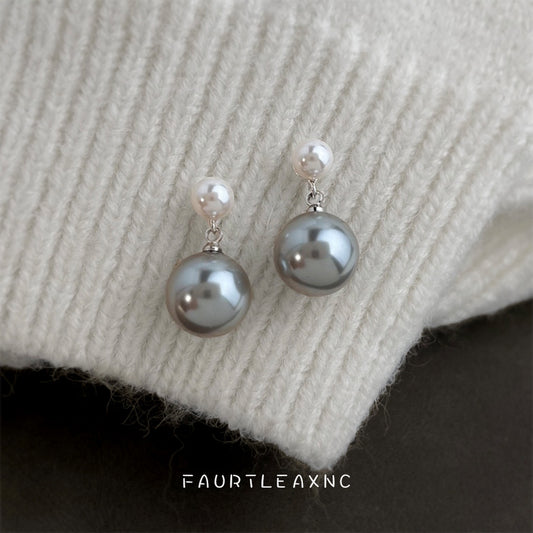 C廠【7069】S家玻璃珍珠高品質秋冬灰色繫新款耳飾 時尚高級感老錢風
 25.11-2