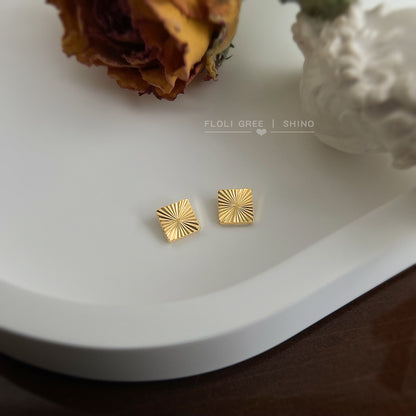 A廠【6648】厚鍍真金！車花工藝切面很閃925銀針方形幾何簡約輕奢風耳環 耳飾
 25.08-5