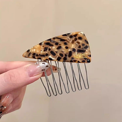 C廠【P111】醋酸藍棕三角髮梳髮夾女側邊碎髮瀏海夾高顱頂倒插梳新款百搭髮飾
 26.04-3