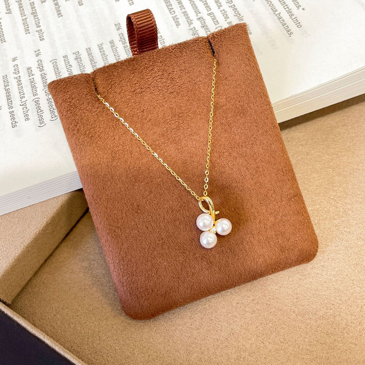 E廠【XDQ0461N】法式復古高級感小葡萄仿珍珠項鍊女S925純銀時尚優雅鎖骨鏈潮
 26.01-3