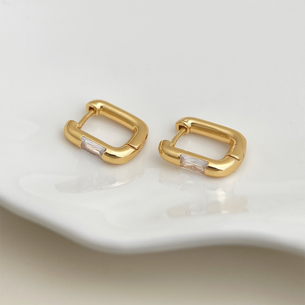 A廠【8411】極簡主義輕奢方形幾何微鑲鋯石通勤耳釘飾品
 26.10-4