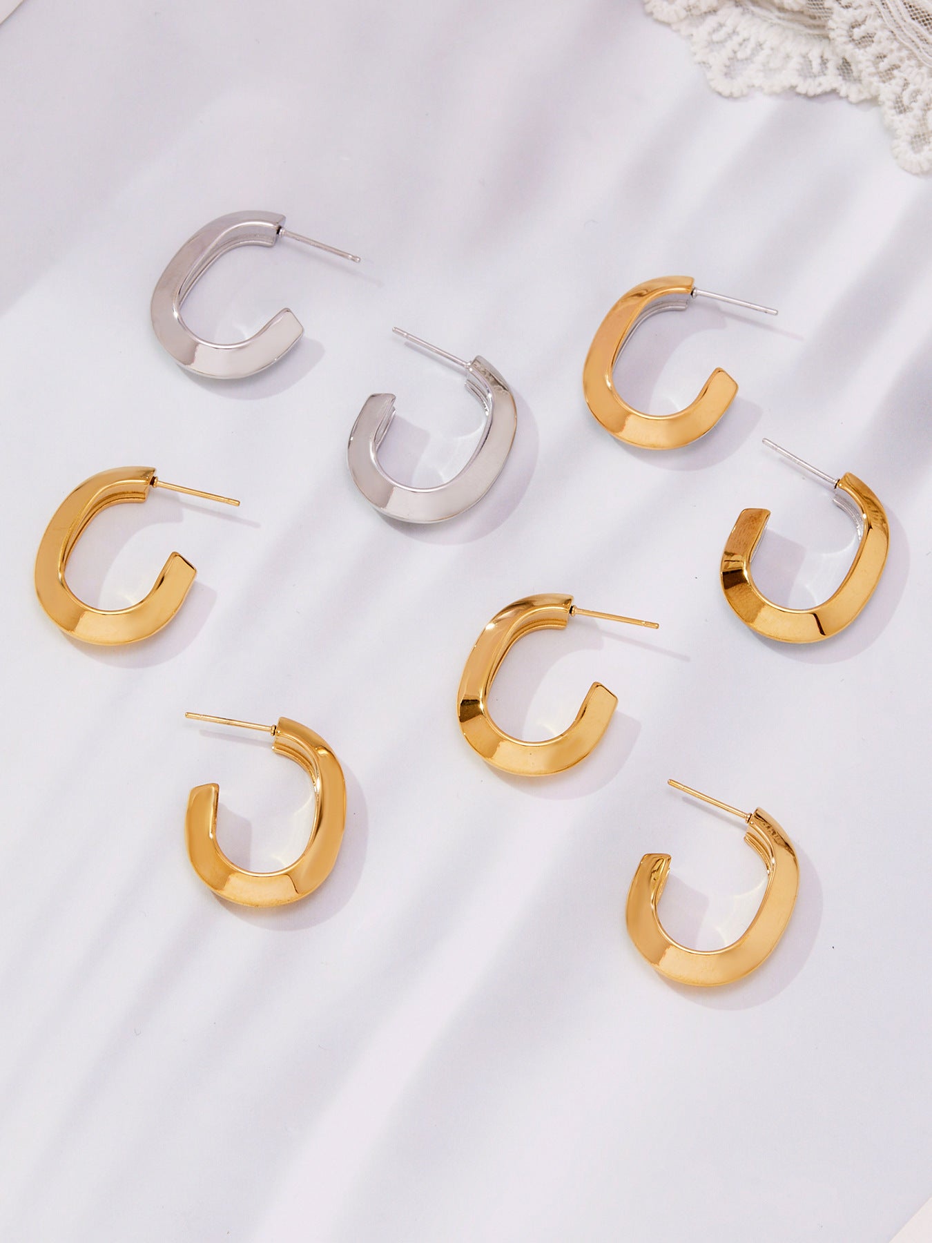 B廠【F623】不鏽鋼凹槽弧面耳環歐美輕奢風小眾設計百搭耳飾鍍18k真金
 25.11-1