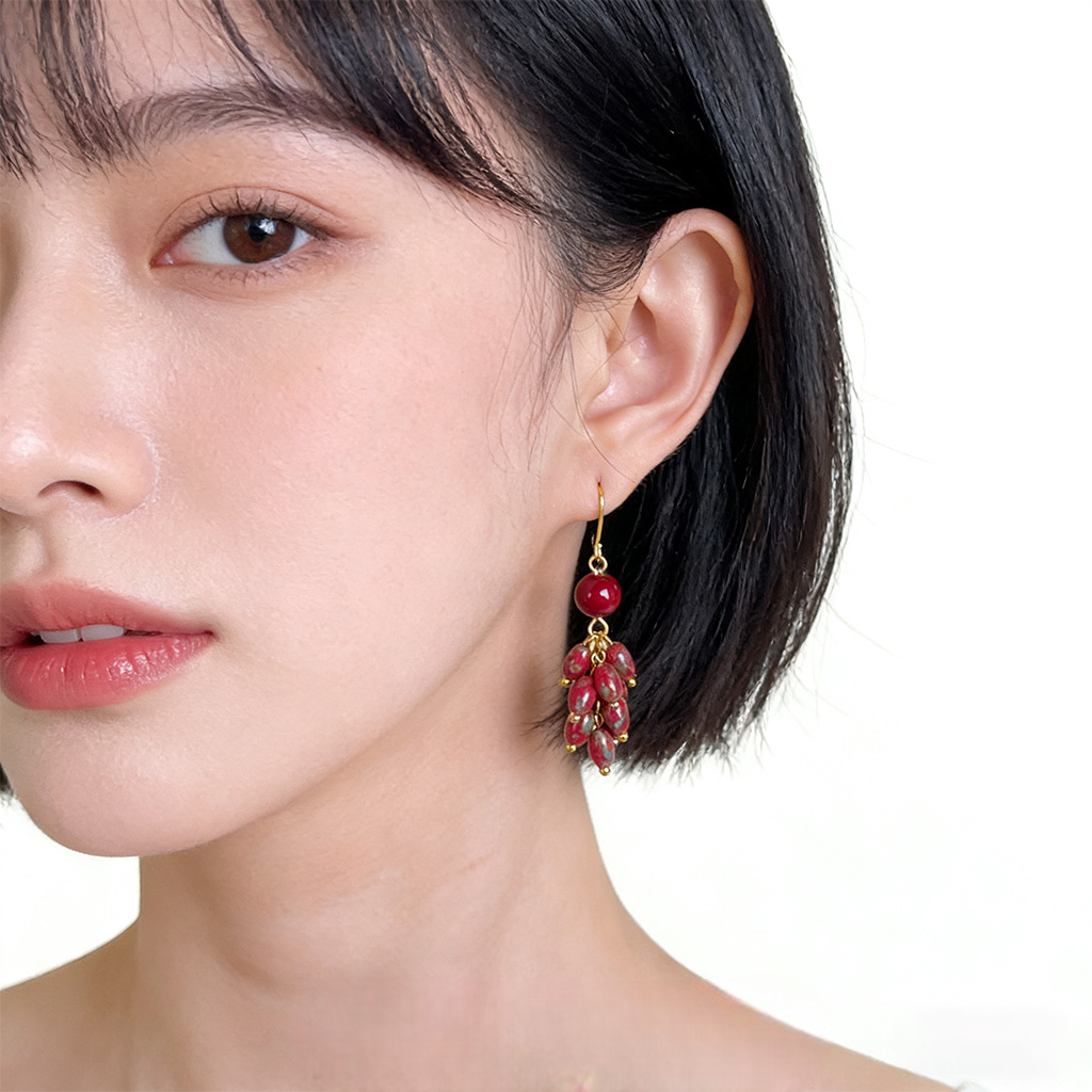 A廠【7261】新中式火紅琉璃米珠長款流蘇手工耳環氣質國潮新款新年耳飾女
 26.09-1