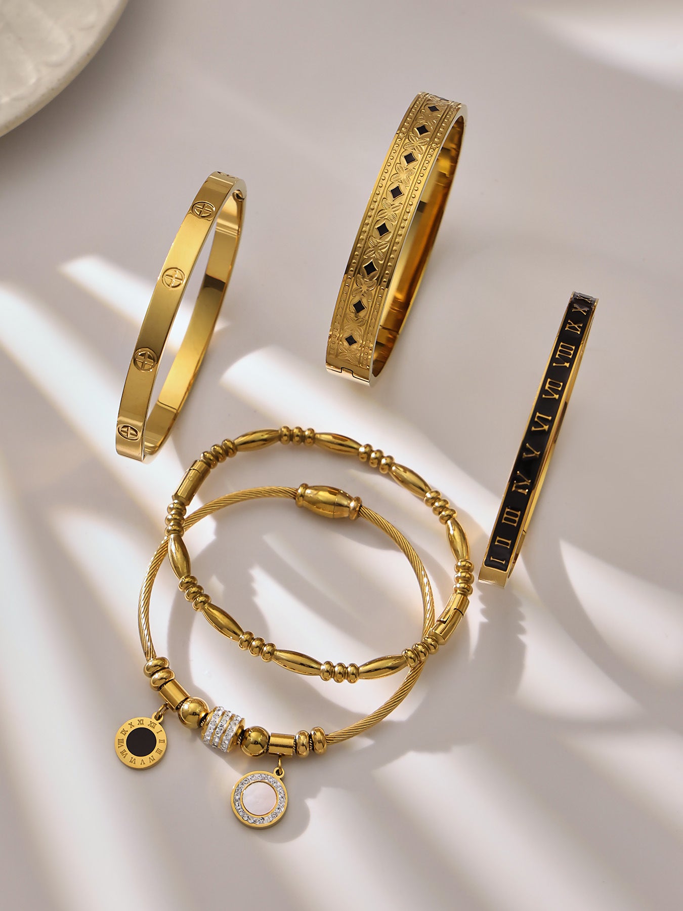 B廠【Z260】不鏽鋼羅馬數字滴油十字卡扣手鐲多款造型手環組合飾品鍍18k真金
 26.01-1