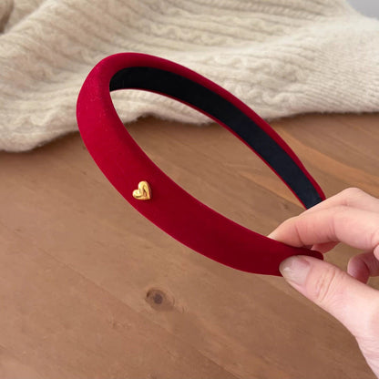 C廠【Y1065】酒紅色絲絨金標愛心髮箍女新年洋氣時尚壓髮頭箍洗臉氣質髮卡頭飾
 26.01-1「C廠-單筆結帳需滿，NT$500出貨(不含運費)」