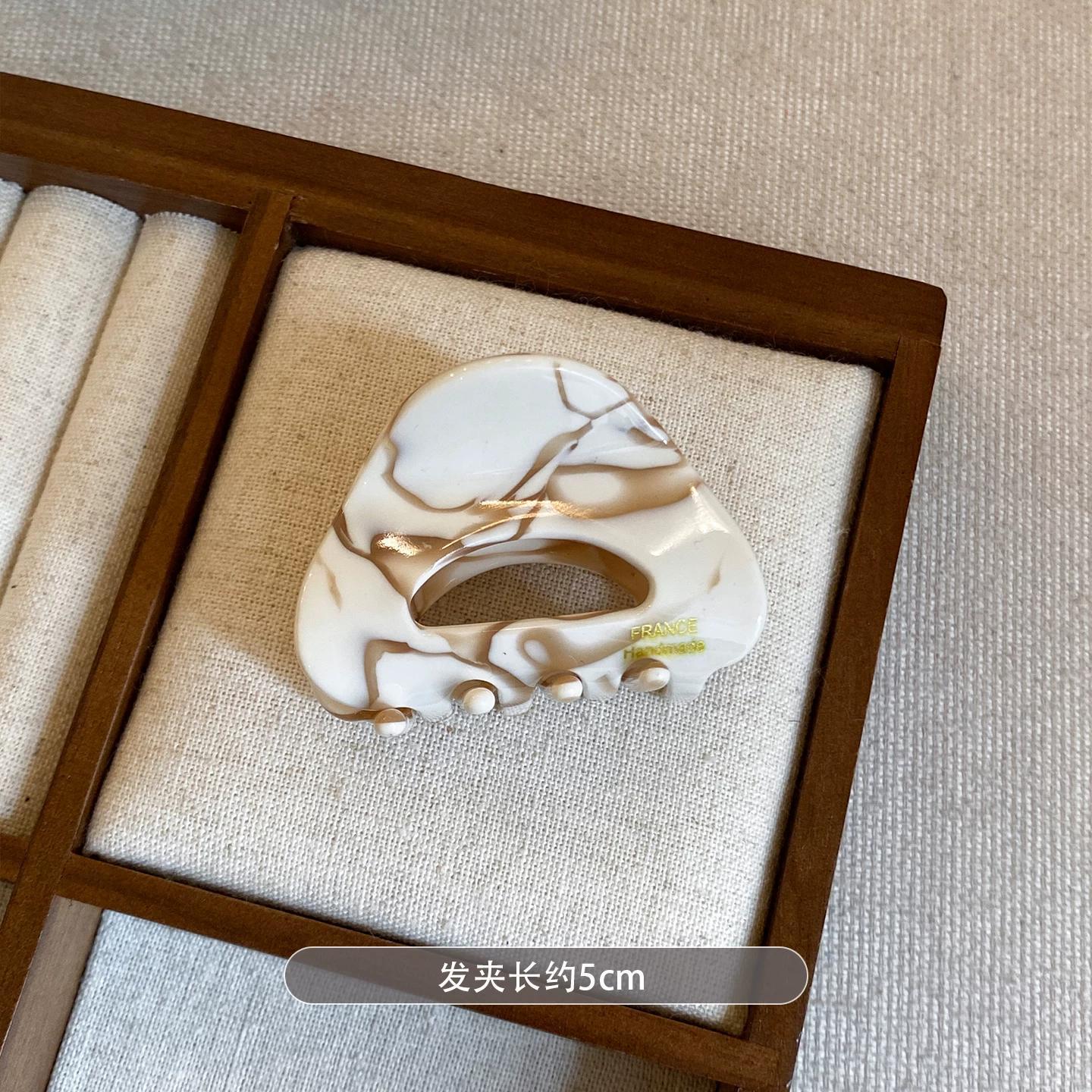 C廠【Q32】小號醋酸三角高馬尾抓夾女高級感半紮髮鯊魚夾子氣質百搭髮夾頭飾
 26.05-3