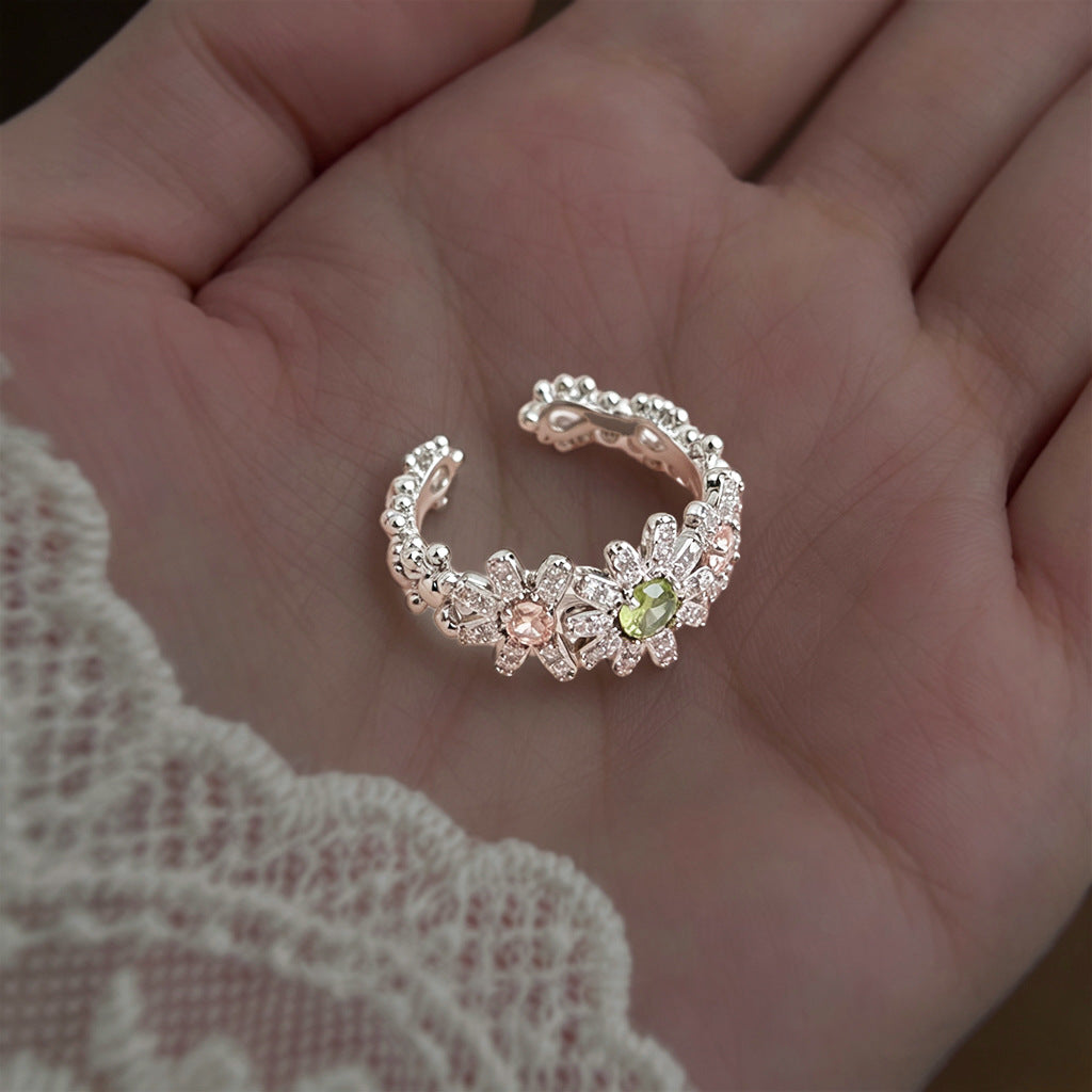 A廠【7499】時尚高級感厚鍍真金保色微鑲鋯石雛菊小花開口可調指環食指戒指
 26.04-3