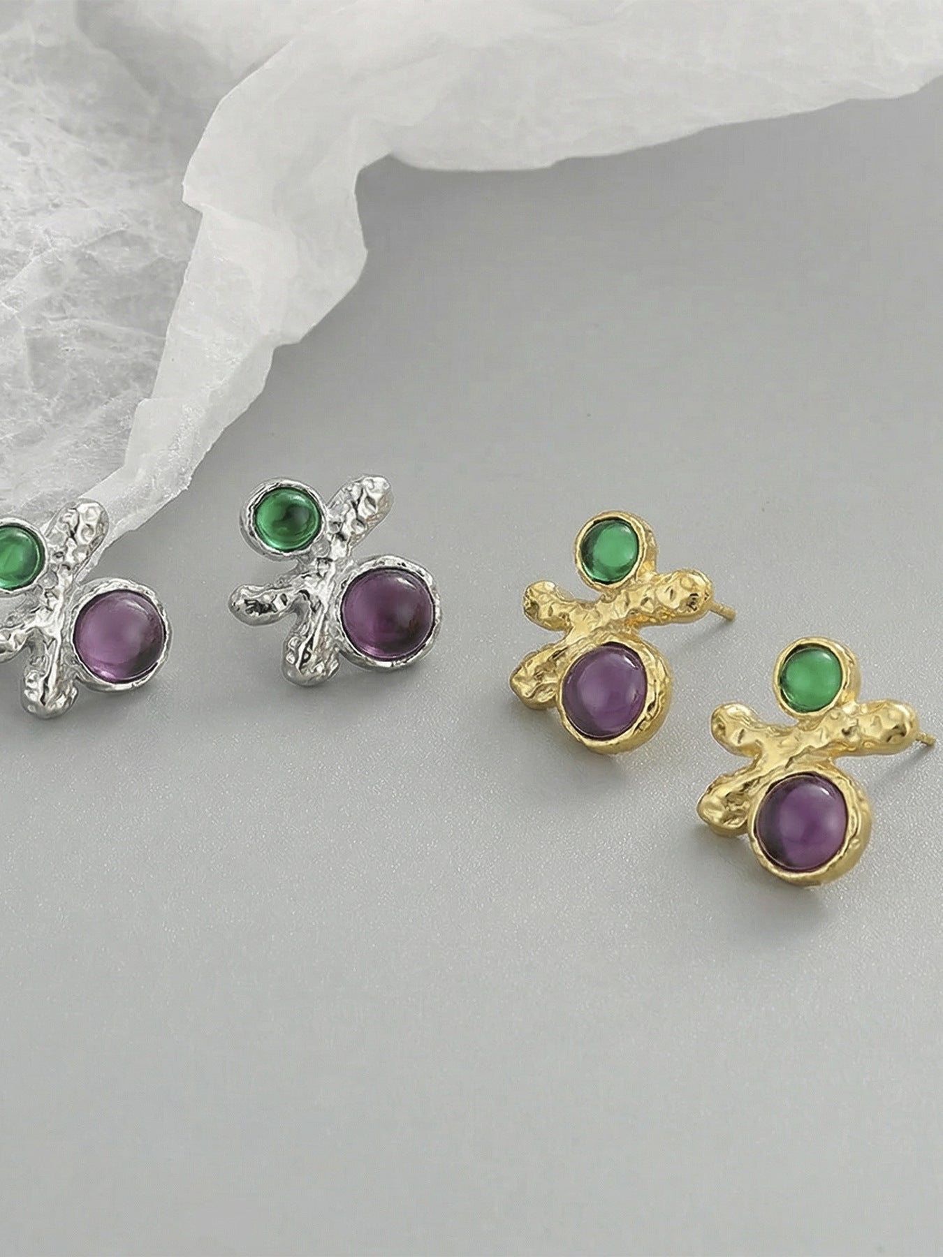 B廠【F058】ins小眾輕奢設計感紅綠寶石幾何耳環歐美跨國時尚耳環不鏽鋼鍍金
 26.02-1