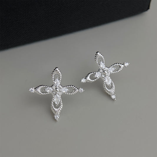 A廠【7975】【四芒星】原創個性甜酷風清冷感微鑲鋯石芒星耳飾女小眾耳釘
 26.08-3