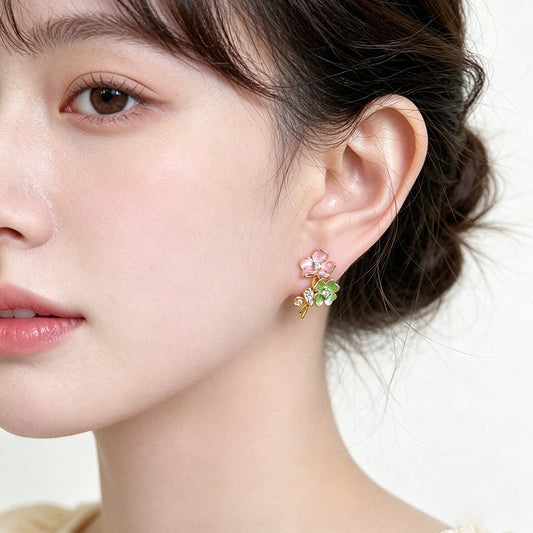 A廠【7956】原創琺瑯滴釉手工彩繪一束花耳飾溫柔甜美可愛氣質清新減齡感耳環
 26.08-1
