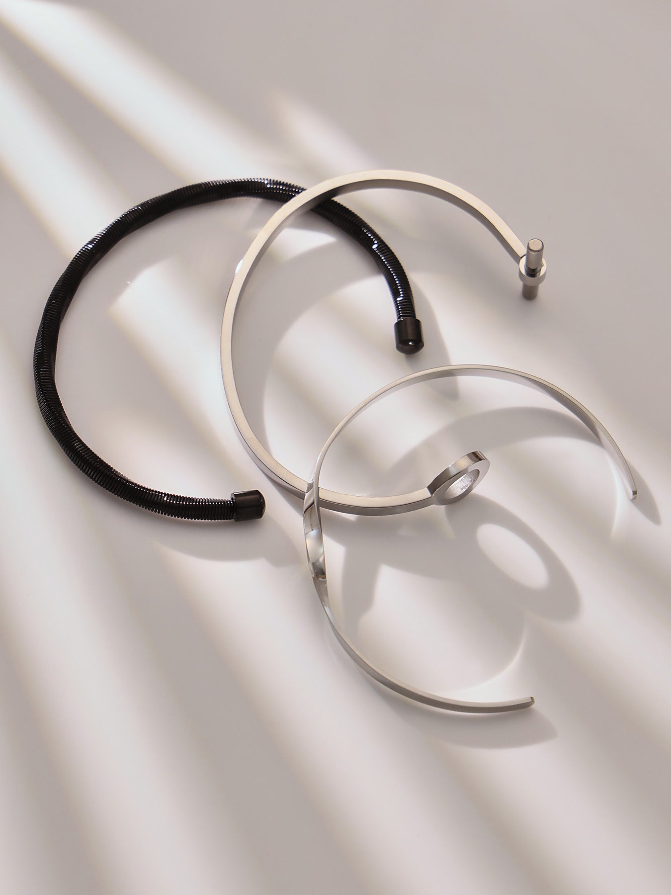 B廠【Z014】不鏽鋼心連心手鐲女簡約ins風鏤空設計幾何手環組合配件鍍18k真金
 26.01-1