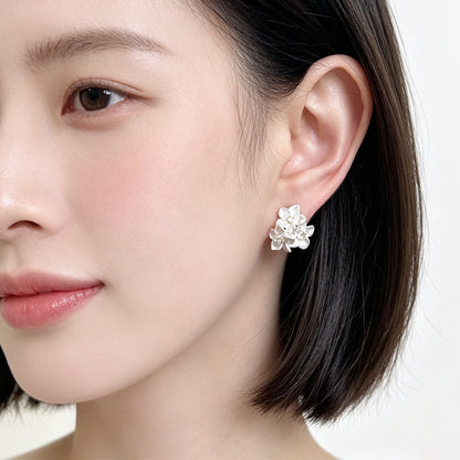 A廠【7653】「花嶼清夢」白茉莉花霧面鋯石耳環清新甜美氣質簡約通勤耳飾
 26.05-4