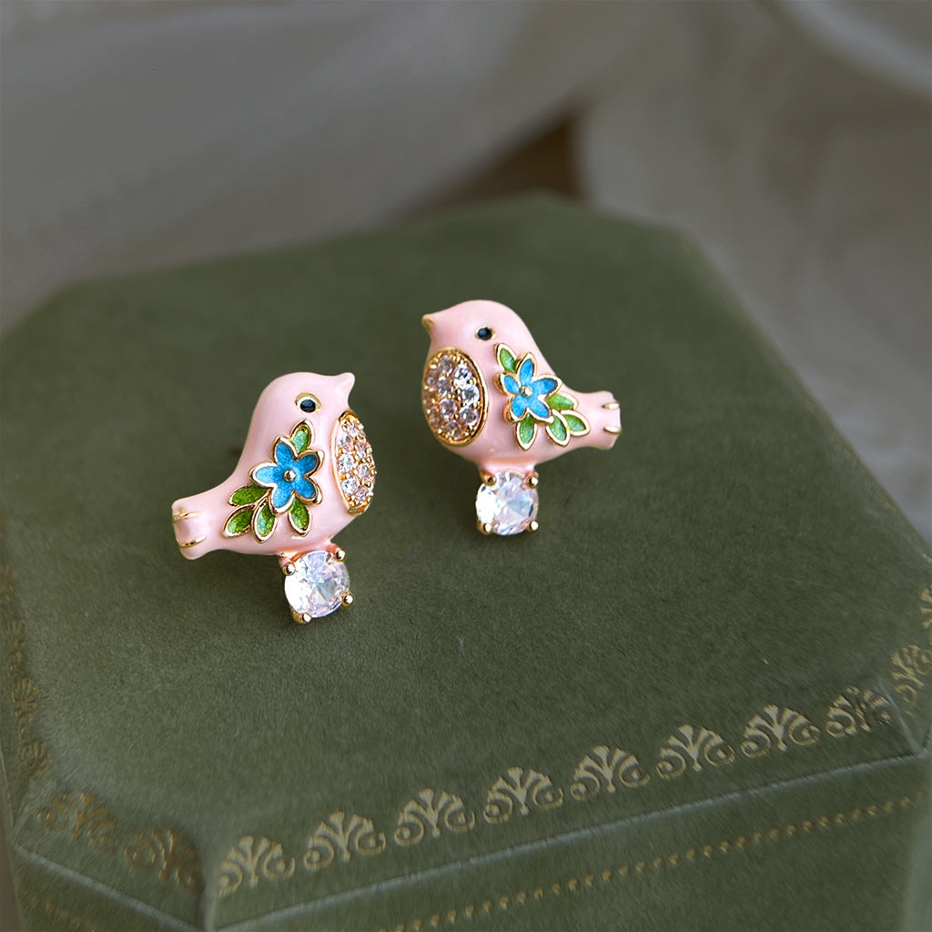 A廠【7523】原創甜美可愛琺瑯滴釉彩繪微鑲鋯石銀針小鳥耳環飾品耳飾
 26.04-3